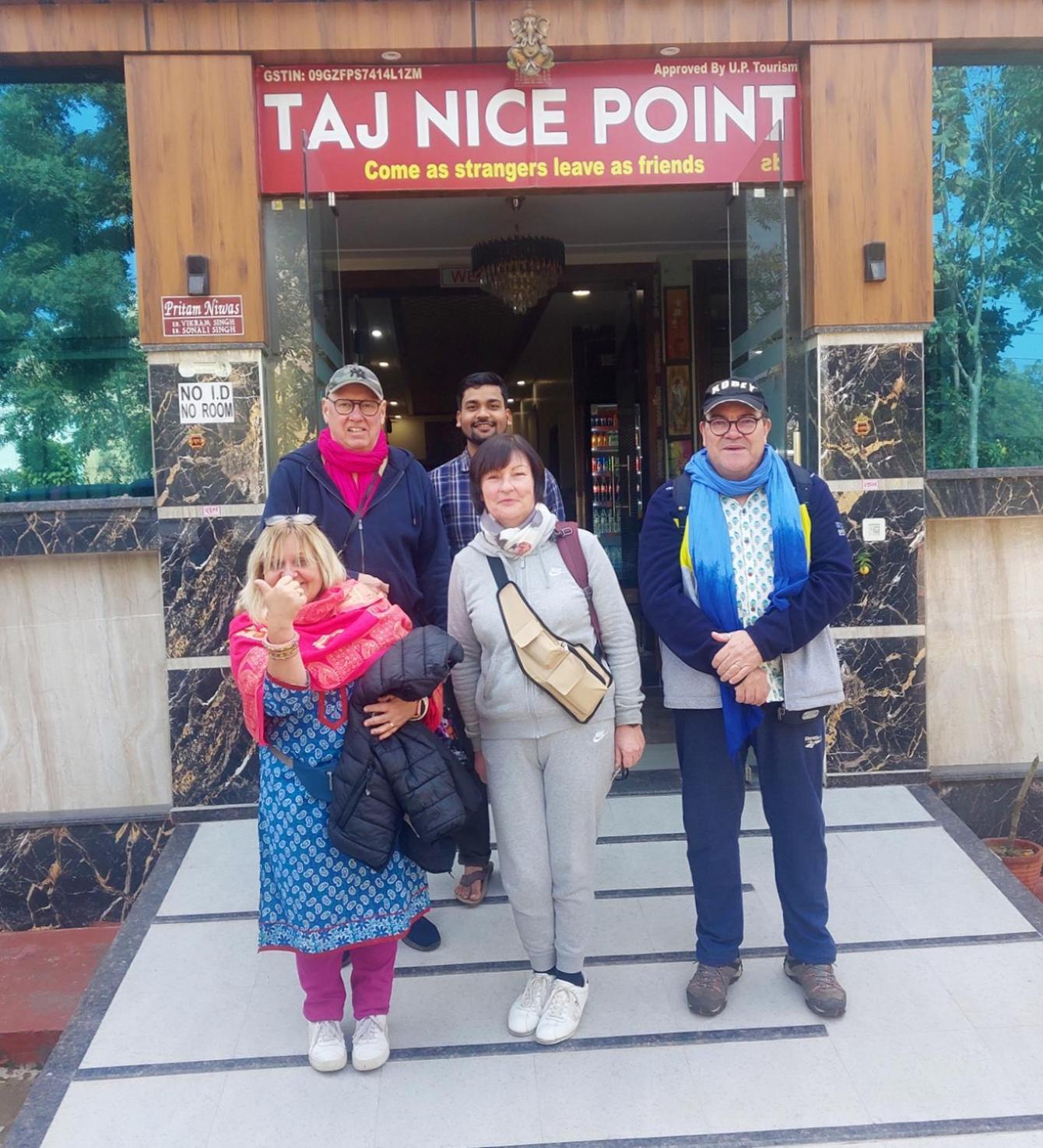 Taj Nice Point Manage By Taj Sunrise Group Agra  Eksteriør bilde