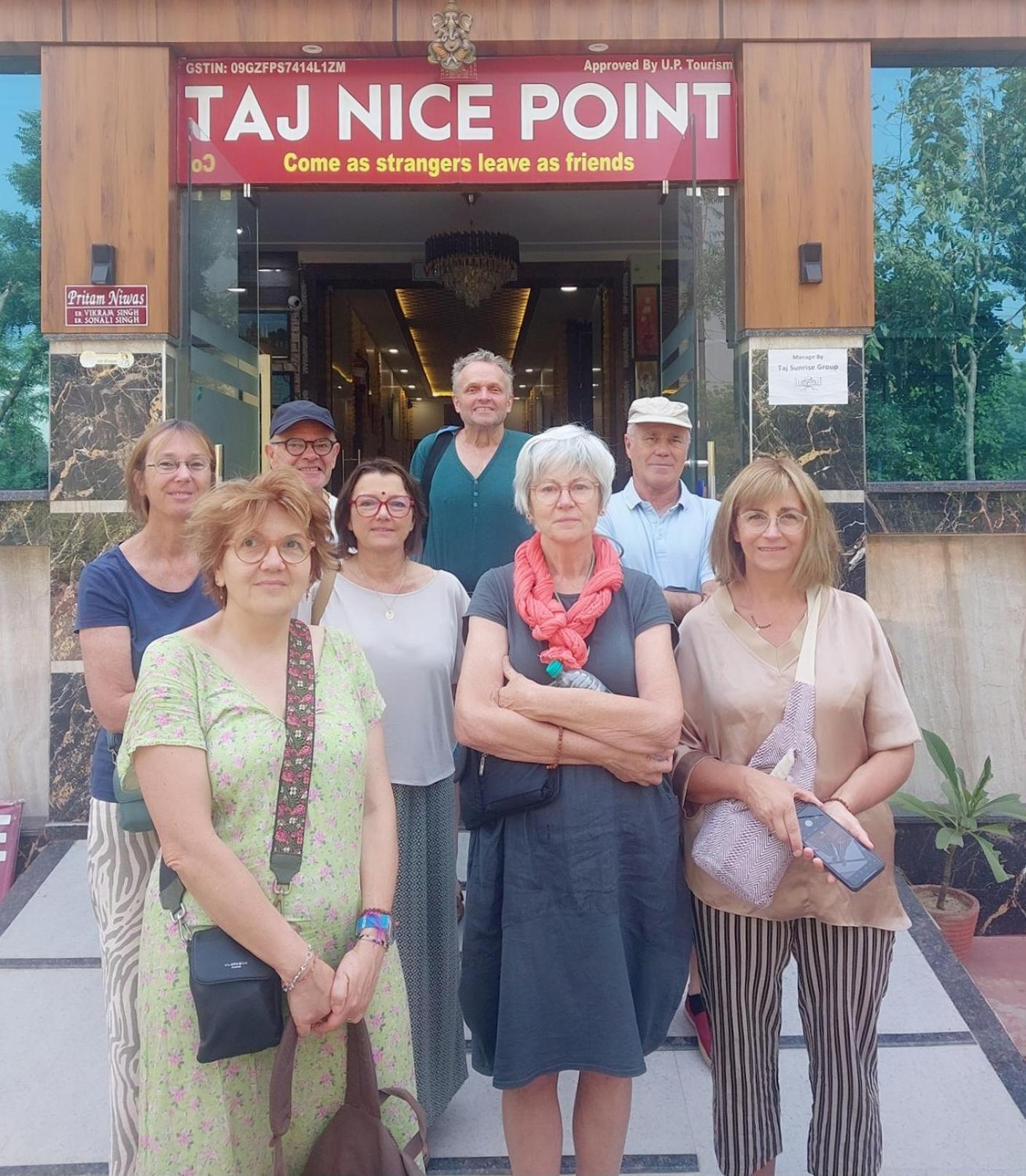 Taj Nice Point Manage By Taj Sunrise Group Agra  Eksteriør bilde