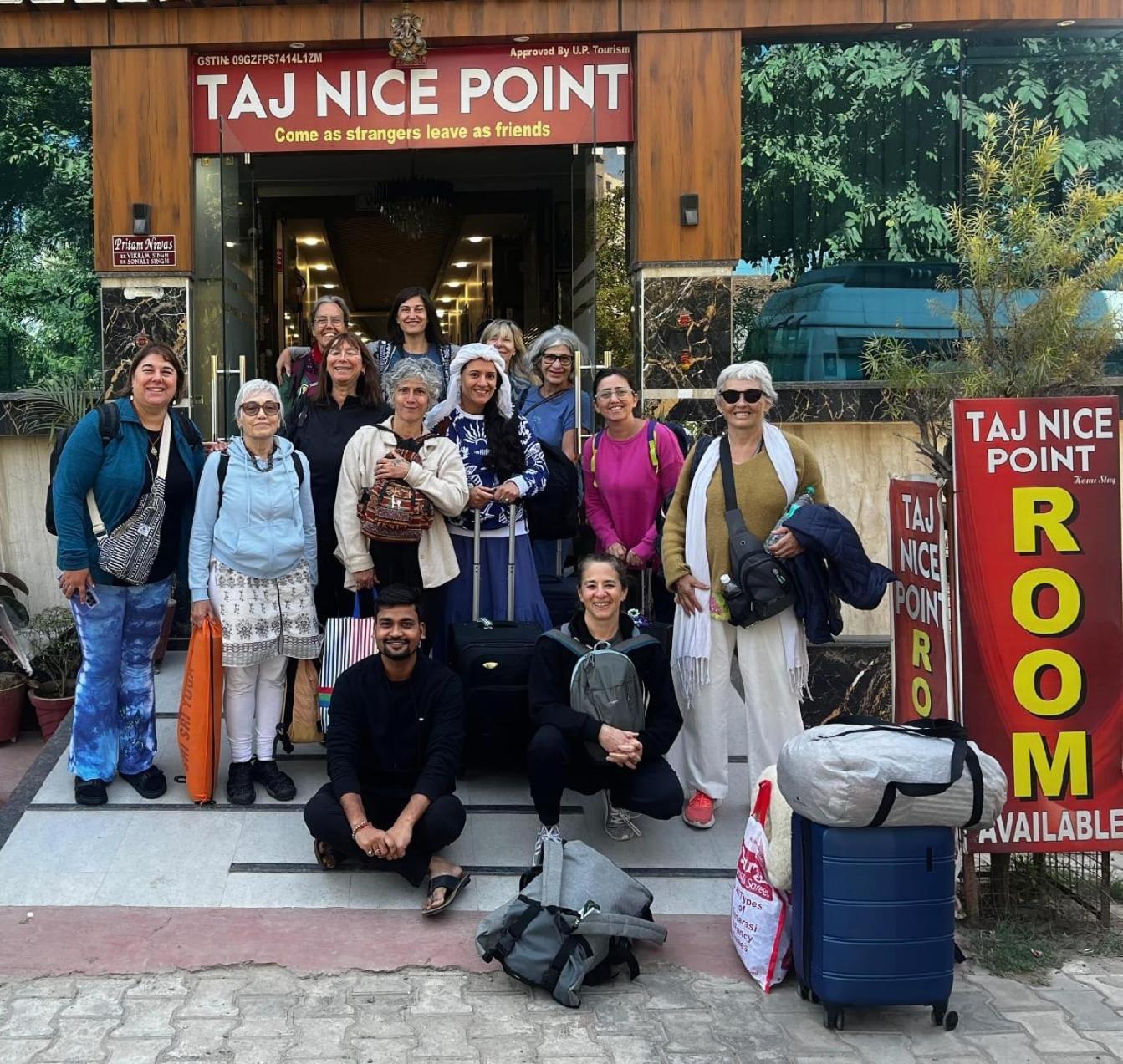 Taj Nice Point Manage By Taj Sunrise Group Agra  Eksteriør bilde